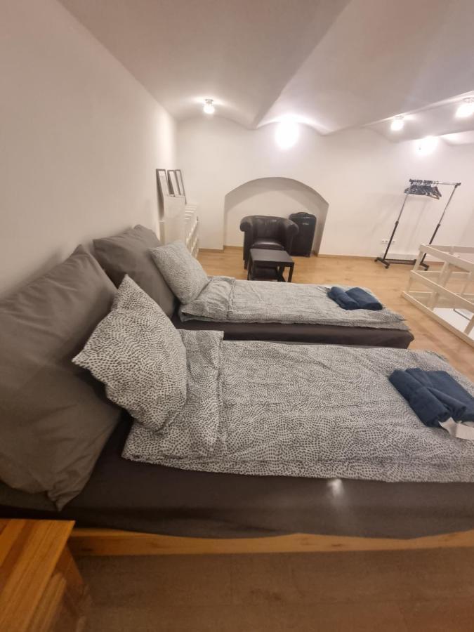 Apartment Pipa Utca 6 *